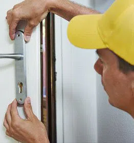 Plandome NY Locksmith Store Plandome, NY 914-465-7053 - changing-locks